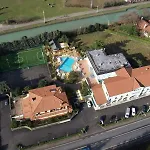 Risthotel Airport 3*